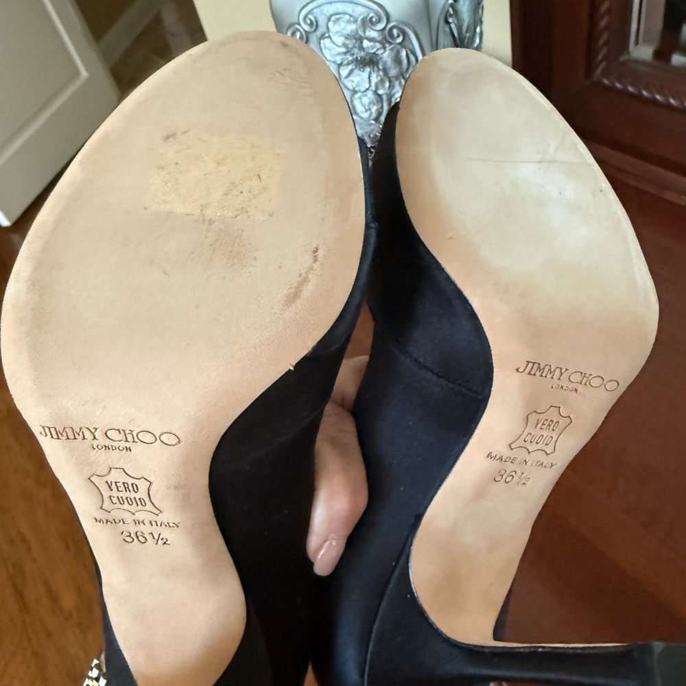 Jimmy Choo - Picture 4 of 5
